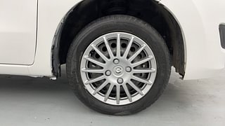 Used 2016 Maruti Suzuki Wagon R 1.0 [2010-2019] VXi Petrol Manual tyres RIGHT FRONT TYRE RIM VIEW