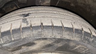 Used 2022 Maruti Suzuki Swift ZXI Plus Petrol Manual tyres LEFT FRONT TYRE TREAD VIEW