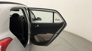 Used 2017 Hyundai Grand i10 [2013-2017] Asta (O) AT 1.2 kappa VTVT Petrol Automatic interior RIGHT REAR DOOR OPEN VIEW