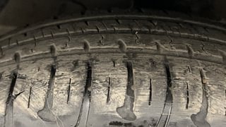 Used 2017 Hyundai Grand i10 [2013-2017] Asta (O) AT 1.2 kappa VTVT Petrol Automatic tyres LEFT FRONT TYRE TREAD VIEW