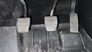 Used 2023 mahindra Scorpio N Z8 L Petrol 7 STR Petrol Manual interior PEDALS VIEW