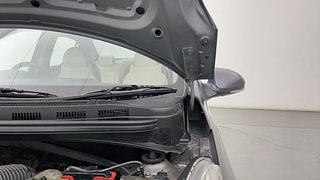 Used 2019 Hyundai Xcent [2017-2019] SX Diesel Diesel Manual engine ENGINE LEFT SIDE HINGE & APRON VIEW