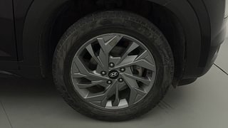 Used 2022 Hyundai Creta SX Turbo DCT Petrol Petrol Automatic tyres RIGHT FRONT TYRE RIM VIEW