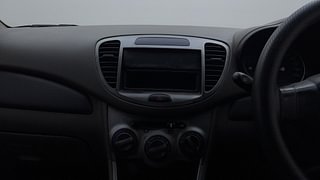 Used 2011 Hyundai i10 [2010-2016] Magna 1.2 Petrol Petrol Manual interior MUSIC SYSTEM & AC CONTROL VIEW