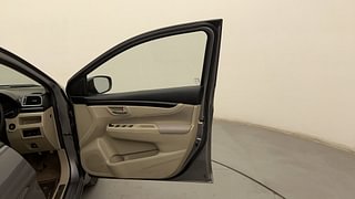 Used 2017 Maruti Suzuki Ciaz [2014-2017] ZXi AT Petrol Automatic interior RIGHT FRONT DOOR OPEN VIEW