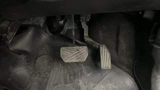 Used 2016 Maruti Suzuki Wagon R 1.0 [2015-2019] VXI AMT Petrol Automatic interior PEDALS VIEW