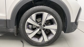 Used 2022 Volkswagen Taigun Topline 1.0 TSI AT Petrol Automatic tyres RIGHT FRONT TYRE RIM VIEW