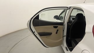 Used 2015 Hyundai Eon [2011-2018] Magna Petrol Manual interior LEFT REAR DOOR OPEN VIEW