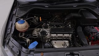 Used 2013 Volkswagen Polo [2010-2014] Highline1.2L (P) Petrol Manual engine ENGINE RIGHT SIDE VIEW