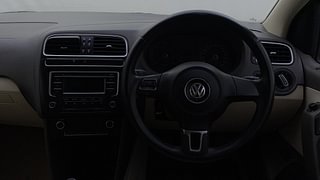 Used 2013 volkswagen Vento 1.6L Highline Diesel Diesel Manual top_features Steering mounted controls