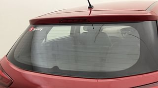 Used 2017 Hyundai Elite i20 [2014-2018] Sportz 1.2 Petrol Manual top_features Rear defogger