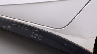 Used 2021 Hyundai New i20 Asta (O) 1.0 Turbo DCT Petrol Automatic dents MINOR DENT