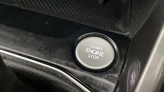 Used 2022 Volkswagen Taigun Topline 1.0 TSI AT Petrol Automatic top_features Keyless start