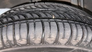 Used 2016 Renault Kwid [2015-2019] RXT Petrol Manual tyres RIGHT REAR TYRE TREAD VIEW