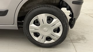 Used 2016 Maruti Suzuki Wagon R 1.0 [2015-2019] VXI AMT Petrol Automatic tyres LEFT REAR TYRE RIM VIEW