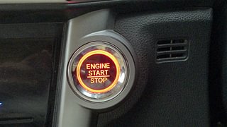 Used 2018 Honda City [2017-2020] ZX CVT Petrol Automatic top_features Keyless start