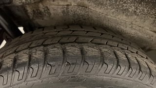 Used 2014 Maruti Suzuki Wagon R 1.0 [2010-2019] VXi Petrol Manual tyres RIGHT REAR TYRE TREAD VIEW