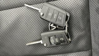 Used 2022 Volkswagen Taigun Topline 1.0 TSI AT Petrol Automatic extra CAR KEY VIEW