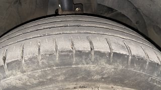 Used 2020 Maruti Suzuki Baleno [2019-2022] Zeta Petrol Petrol Manual tyres RIGHT FRONT TYRE TREAD VIEW