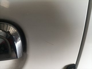 Used 2020 Renault Kwid 1.0L RXT(O) AMT Petrol Automatic dents MINOR SCRATCH