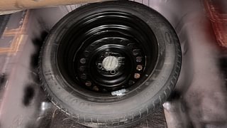 Used 2015 Honda City [2014-2017] V Petrol Manual tyres SPARE TYRE VIEW