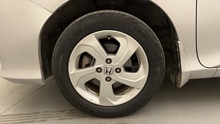Used 2014 Honda City V Petrol Manual tyres LEFT FRONT TYRE RIM VIEW
