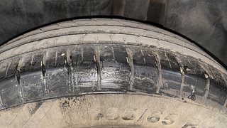 Used 2022 Maruti Suzuki Swift ZXI Plus Petrol Manual tyres LEFT REAR TYRE TREAD VIEW