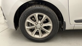 Used 2017 Hyundai Grand i10 [2013-2017] Asta (O) AT 1.2 kappa VTVT Petrol Automatic tyres LEFT FRONT TYRE RIM VIEW