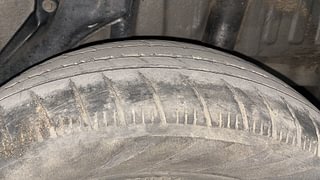 Used 2014 Honda Brio [2011-2016] VX AT Petrol Automatic tyres LEFT REAR TYRE TREAD VIEW