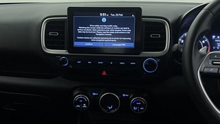 Used 2022 Hyundai Venue [2019-2022] SX Plus 1.0 Turbo DCT Petrol Automatic interior MUSIC SYSTEM & AC CONTROL VIEW