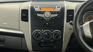 Used 2016 Maruti Suzuki Wagon R 1.0 [2015-2019] VXI AMT Petrol Automatic interior MUSIC SYSTEM & AC CONTROL VIEW