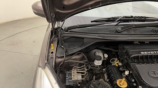 Used 2017 Tata Tiago [2016-2020] Revotron XZ Petrol Manual engine ENGINE RIGHT SIDE HINGE & APRON VIEW