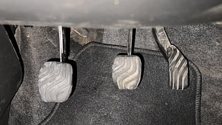 Used 2021 Renault Kwid [2020-2022] NEOTECH RXL Petrol Manual interior PEDALS VIEW