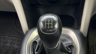 Used 2019 Hyundai New Santro 1.1 Magna Petrol Manual interior GEAR  KNOB VIEW