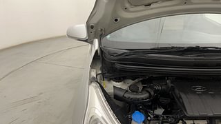 Used 2017 Hyundai Grand i10 [2013-2017] Asta (O) AT 1.2 kappa VTVT Petrol Automatic engine ENGINE RIGHT SIDE HINGE & APRON VIEW