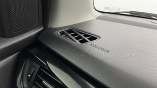 Used 2022 Toyota Glanza V AMT Petrol Automatic top_features Airbags