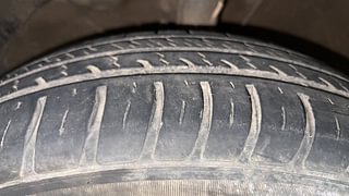 Used 2019 Maruti Suzuki Swift [2017-2021] VXi Petrol Manual tyres LEFT FRONT TYRE TREAD VIEW