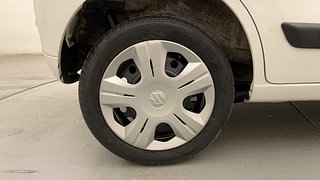 Used 2014 Maruti Suzuki Wagon R 1.0 [2010-2019] VXi Petrol Manual tyres RIGHT REAR TYRE RIM VIEW