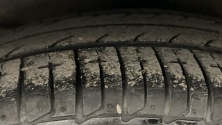 Used 2016 Hyundai Xcent [2014-2017] SX AT (O) Petrol Petrol Automatic tyres RIGHT REAR TYRE TREAD VIEW
