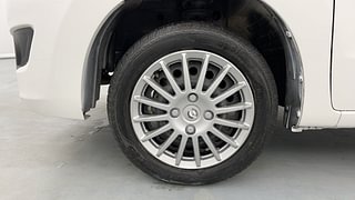 Used 2016 Maruti Suzuki Wagon R 1.0 [2010-2019] VXi Petrol Manual tyres LEFT FRONT TYRE RIM VIEW