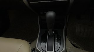 Used 2018 Honda City [2017-2020] VX CVT Petrol Automatic interior GEAR  KNOB VIEW
