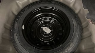Used 2017 Maruti Suzuki Ciaz [2014-2017] ZXi AT Petrol Automatic tyres SPARE TYRE VIEW