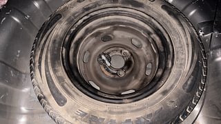 Used 2016 Renault Kwid [2015-2019] RXT Petrol Manual tyres SPARE TYRE VIEW