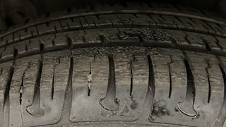 Used 2017 Hyundai Grand i10 [2013-2017] Asta (O) AT 1.2 kappa VTVT Petrol Automatic tyres RIGHT REAR TYRE TREAD VIEW