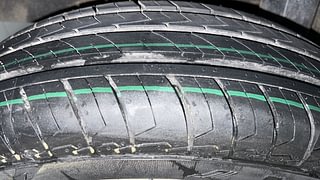 Used 2021 Renault Triber RXL Petrol Manual tyres RIGHT REAR TYRE TREAD VIEW