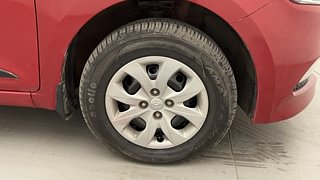 Used 2017 Hyundai Elite i20 [2014-2018] Sportz 1.2 Petrol Manual tyres RIGHT FRONT TYRE RIM VIEW