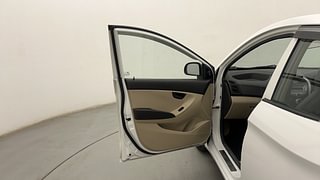 Used 2015 Hyundai Eon [2011-2018] Magna Petrol Manual interior LEFT FRONT DOOR OPEN VIEW