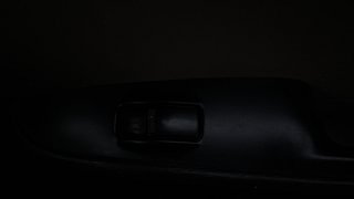 Used 2011 Hyundai i10 [2010-2016] Magna 1.2 Petrol Petrol Manual top_features Rear power window