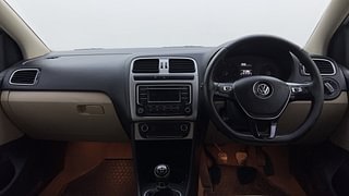 Used 2015 Volkswagen Polo [2015-2019] Highline1.2L (P) Petrol Manual interior DASHBOARD VIEW