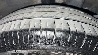 Used 2016 Hyundai Grand i10 [2013-2017] Asta AT 1.2 Kappa VTVT Petrol Automatic tyres LEFT REAR TYRE TREAD VIEW
